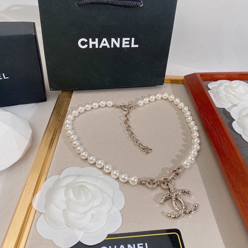 18K  Chanel Pearl Necklace